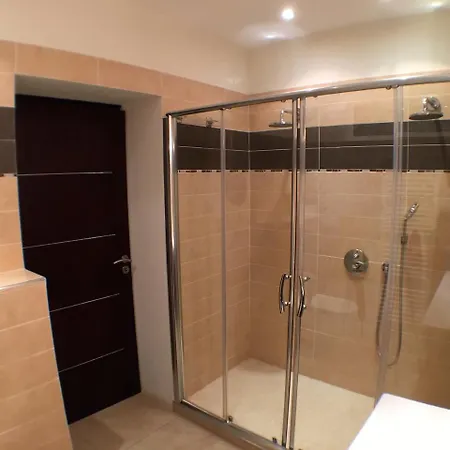 4 Chambres Croisette Vue Mer. *